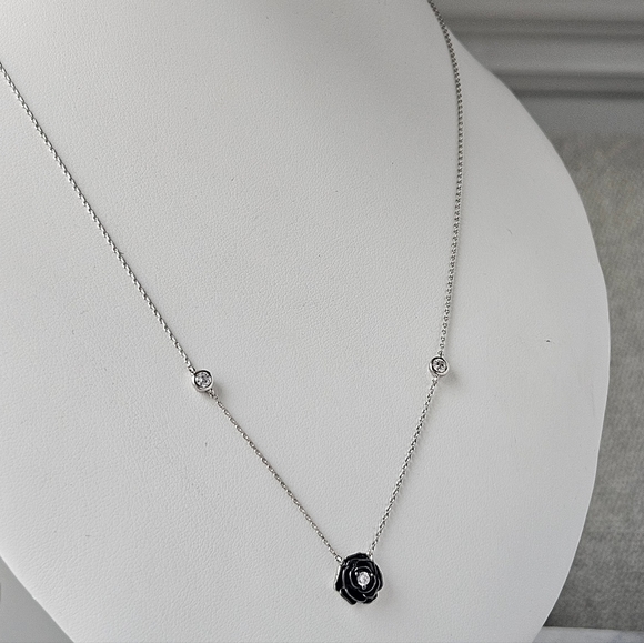 Black Rose Necklace, Charmed Aroma Black Rose Collection - Picture 2 of 6